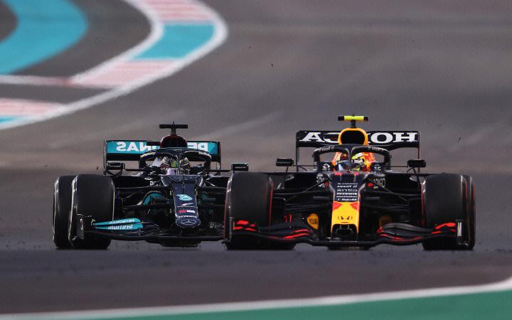 红牛二队翻盘红牛车队，拉塞尔点燃赛场