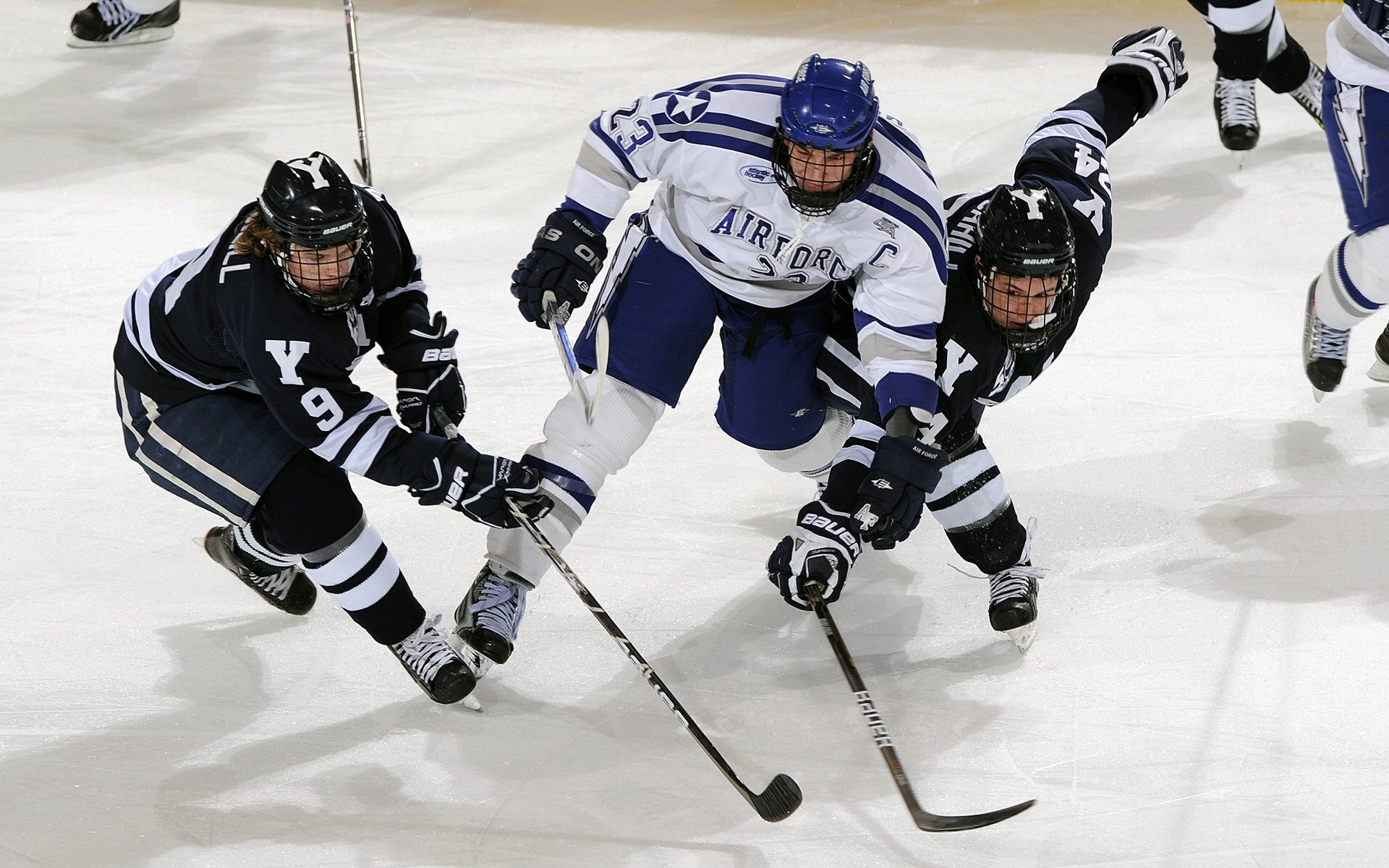 武切维奇关键制胜，北京队险胜雷霆，诠释篮球唯一性魅力