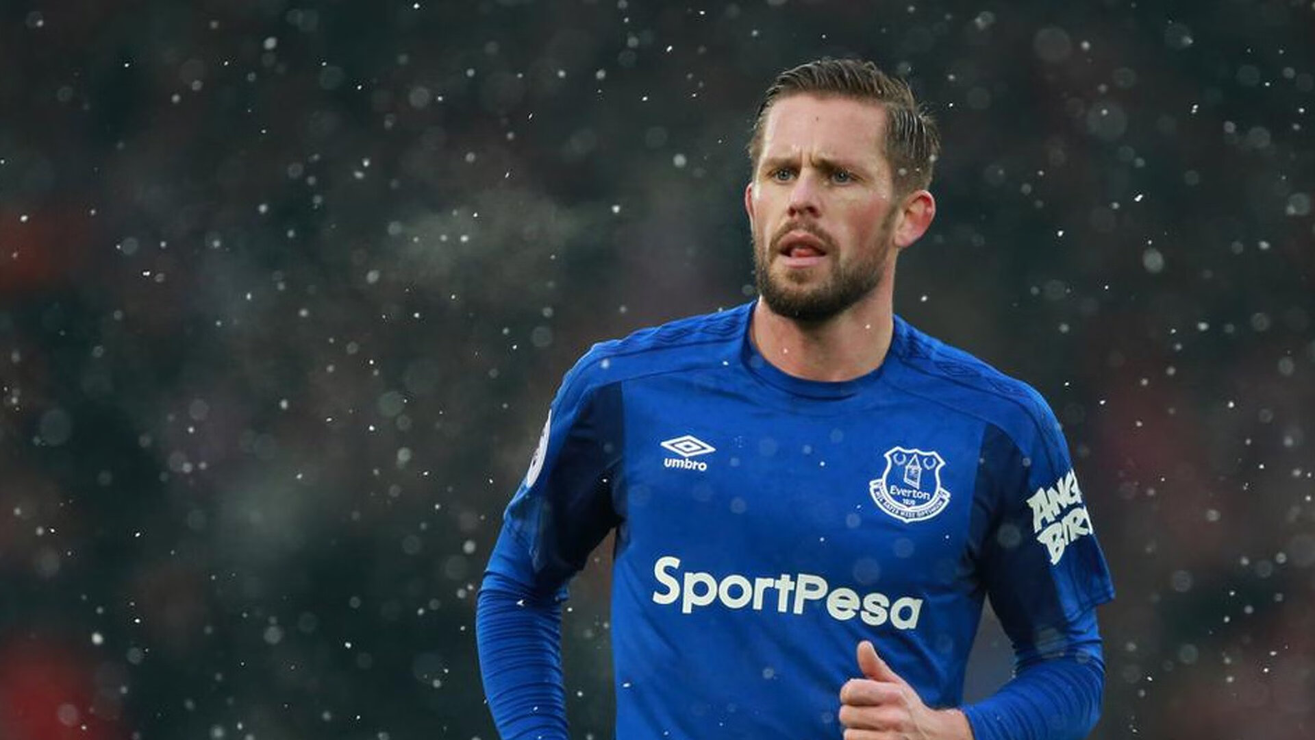 F1新赛季揭幕战，赛场之外的焦点战，南非橄榄球队击败塞维利亚的启示